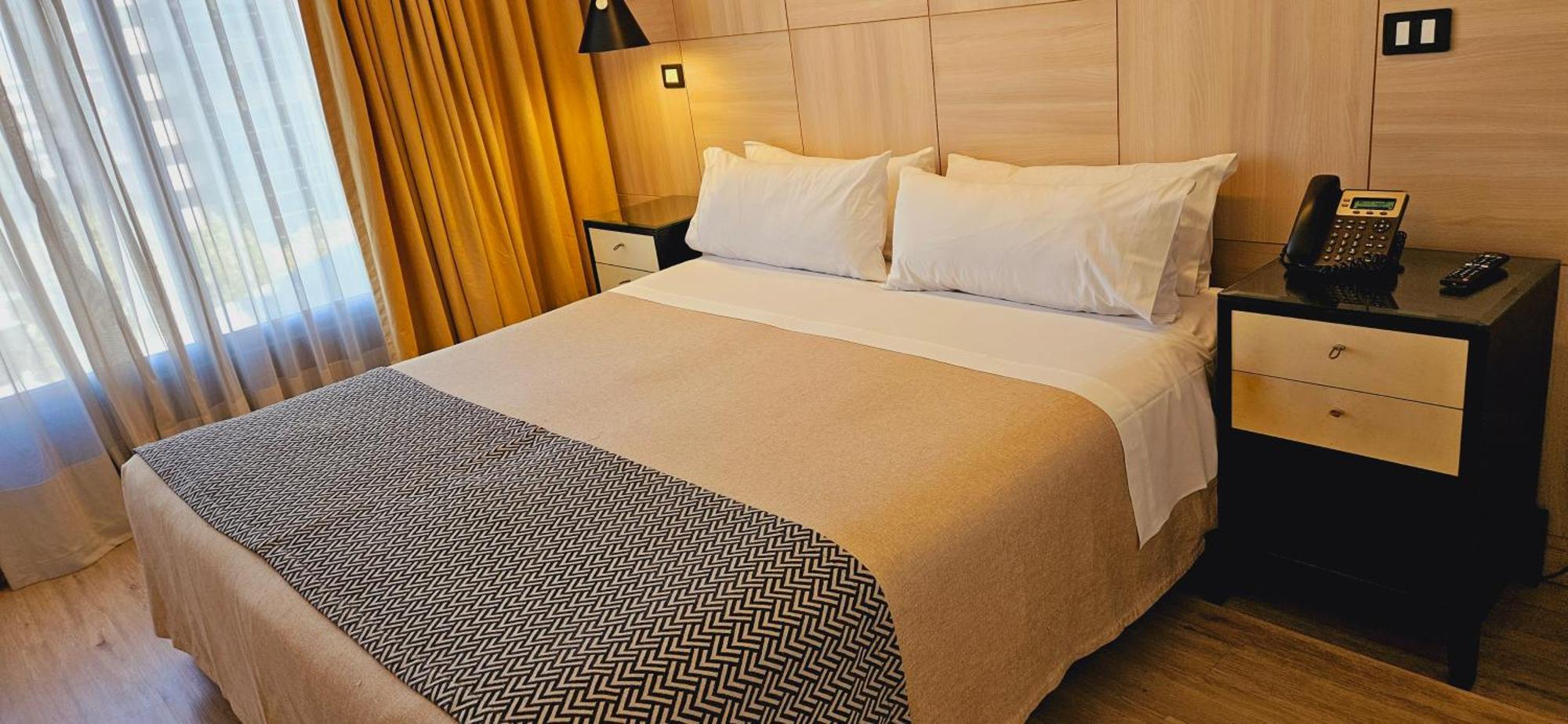 Rq Santa Magdalena Aparthotel Santiago Buitenkant foto
