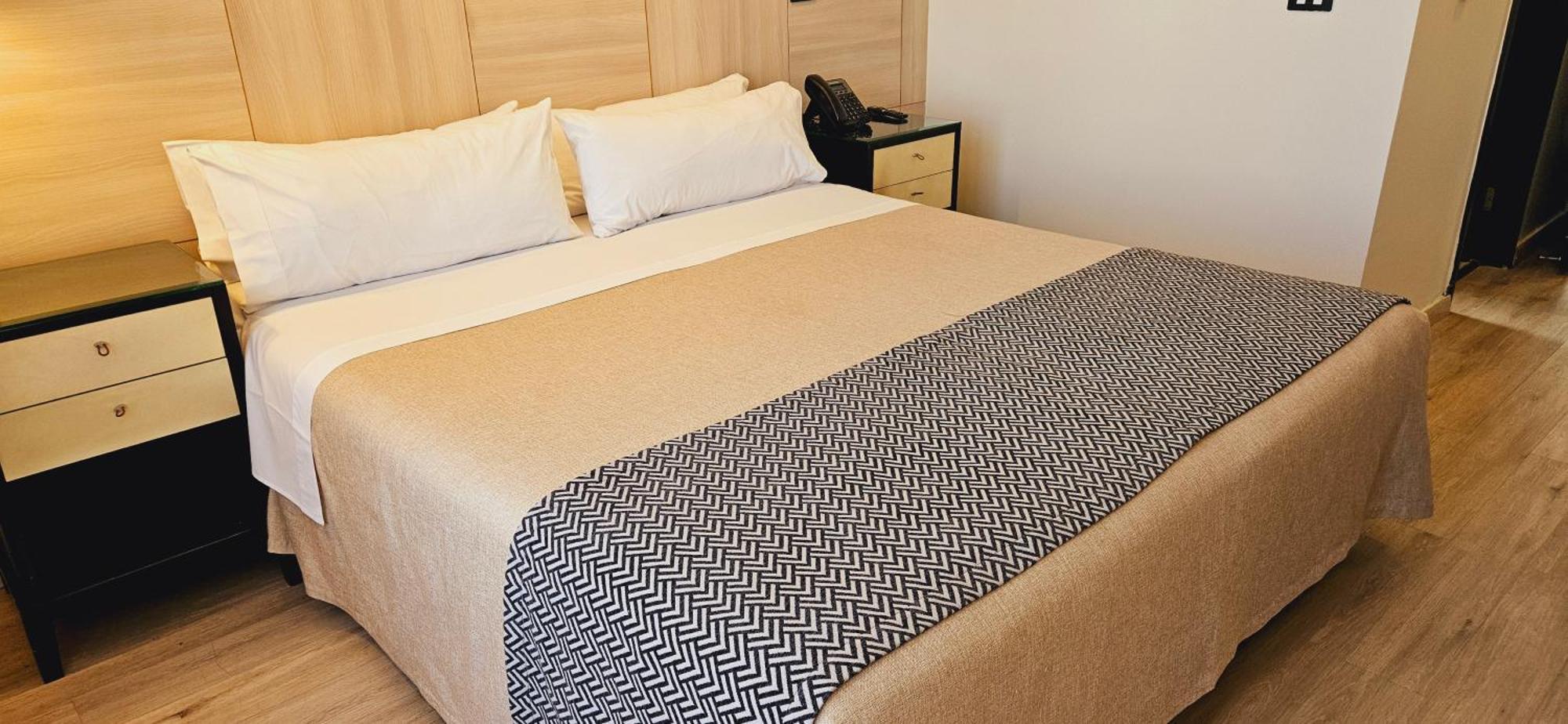 Rq Santa Magdalena Aparthotel Santiago Buitenkant foto
